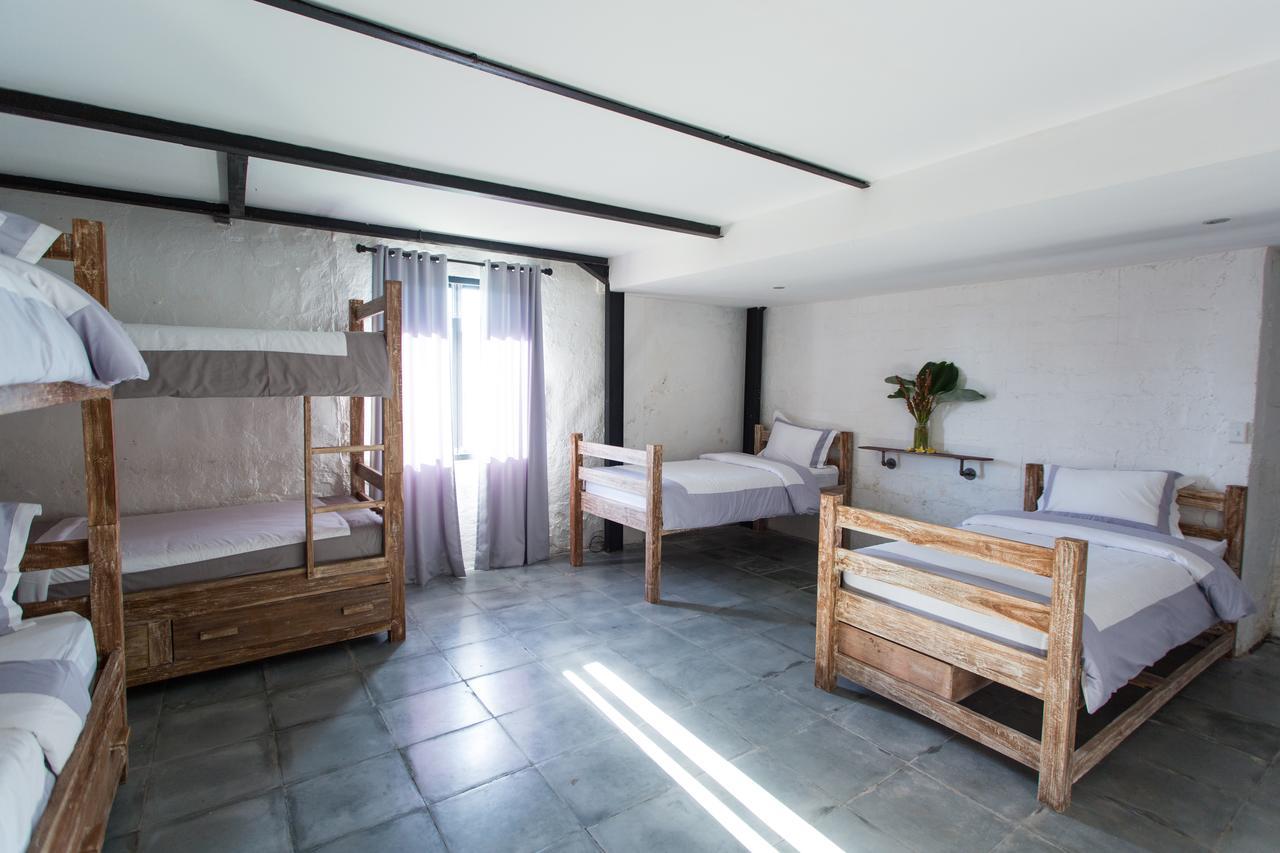 Takeoff Surf Camp & Hotel Canggu Exterior foto